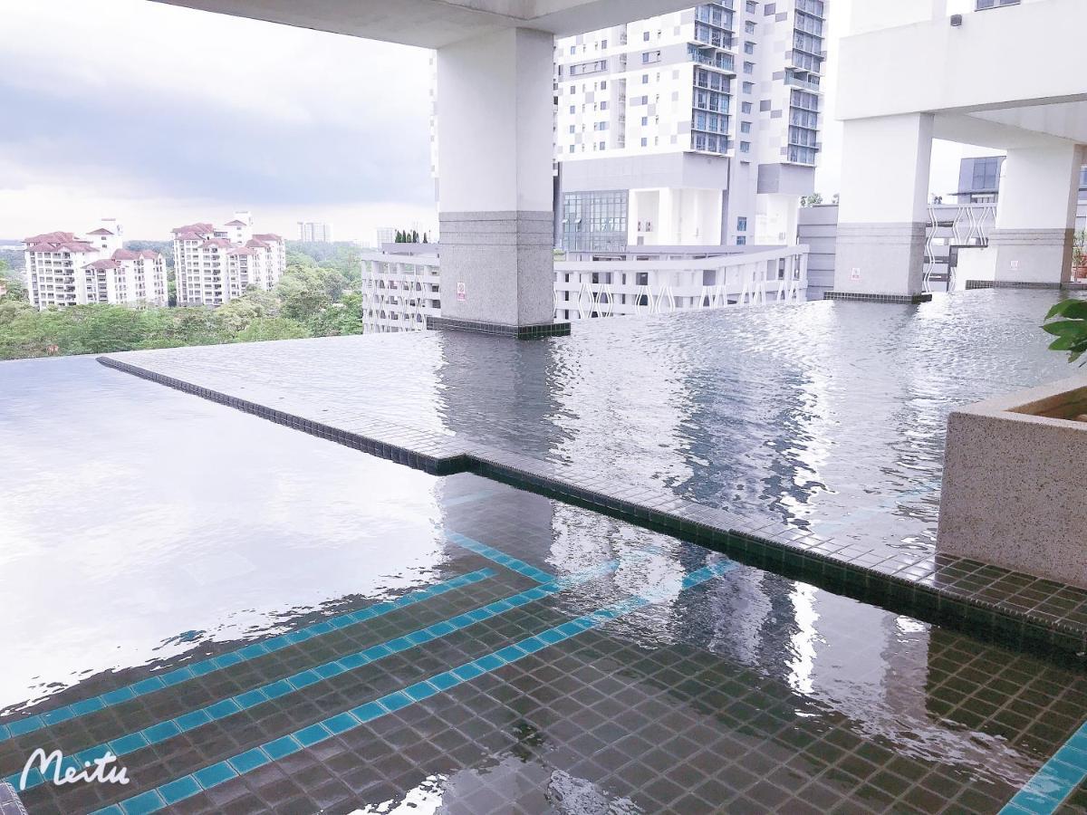 Twin Galaxy By Greatday Apartment Johor Bahru Exterior foto